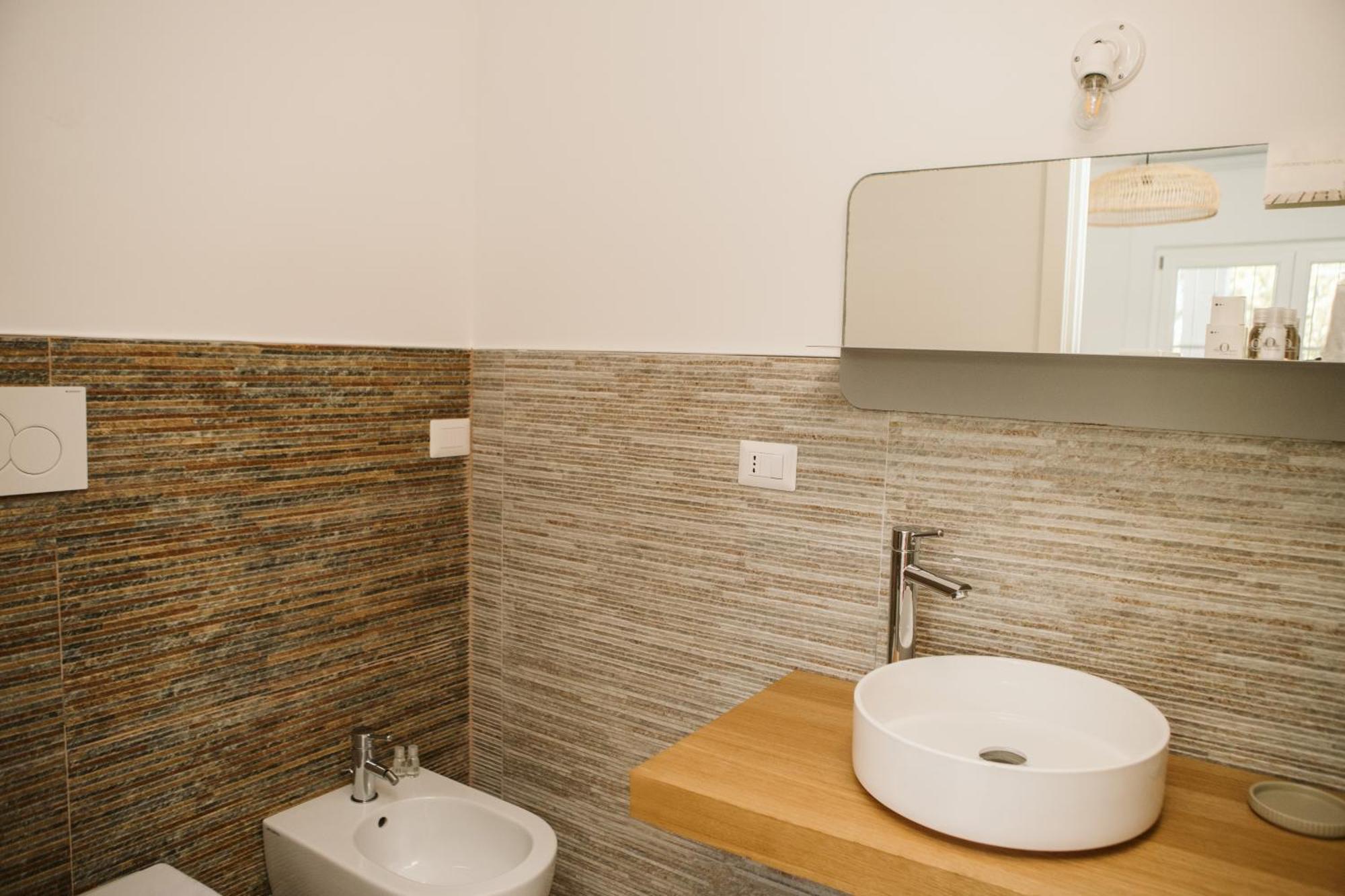 Monte Simeone Bed & Breakfast โปลีญาโนอามาเร ภายนอก รูปภาพ